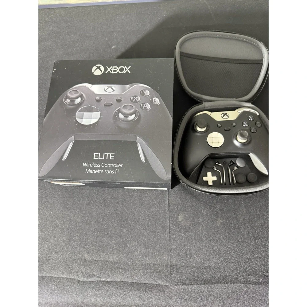 elite series xbox one controller black and white
